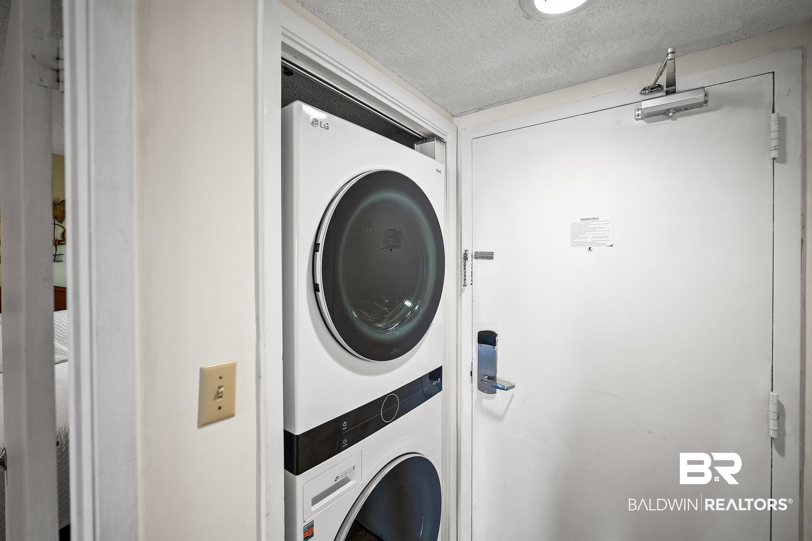 395035 | Photo 28