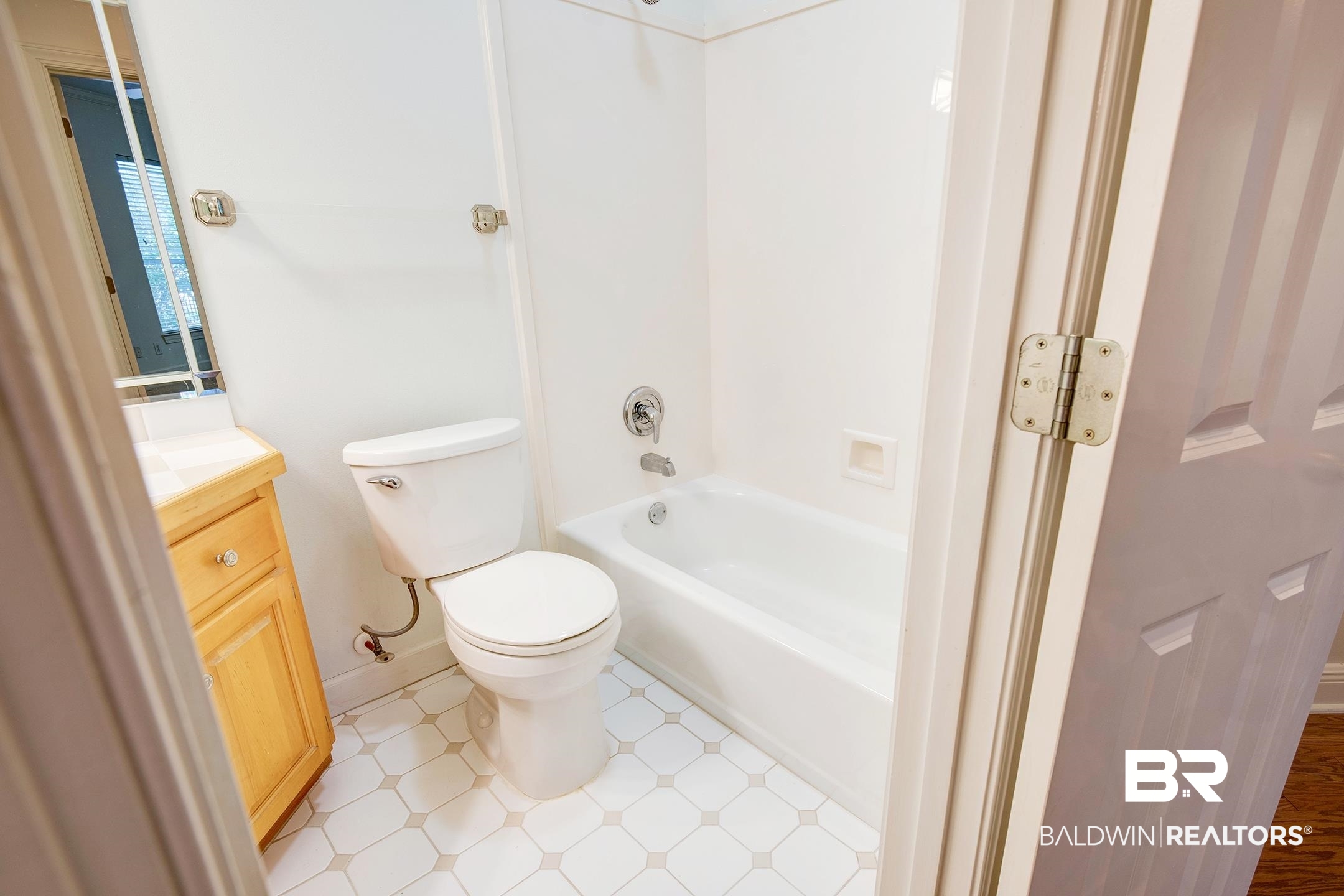 395080 | Photo 26