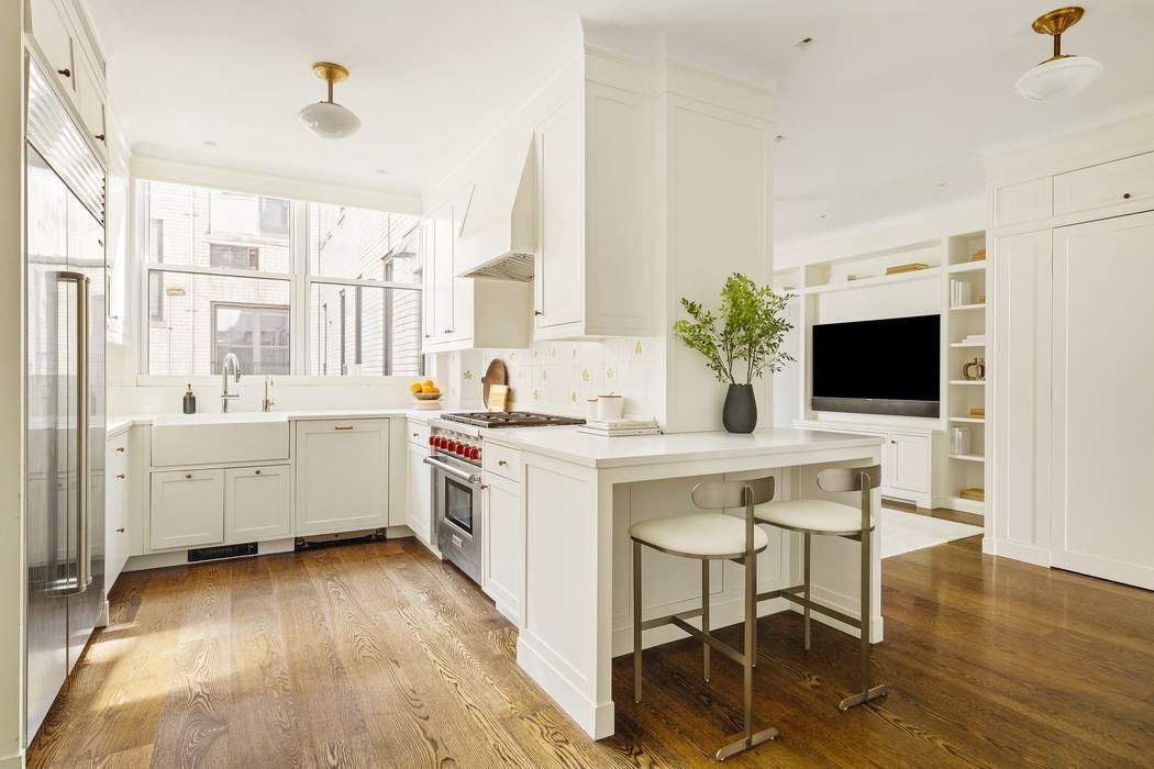 1155 Park Avenue 10SW Carnegie Hill New York NY 10128