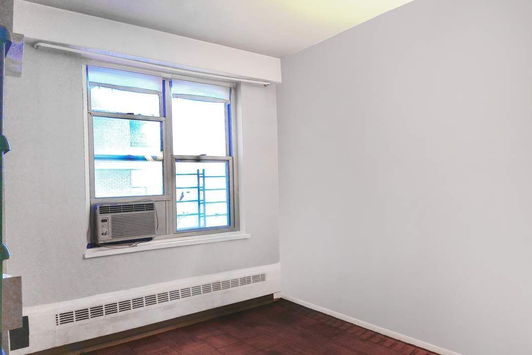 572 Grand Street G604 Lower East Side New York NY 10002