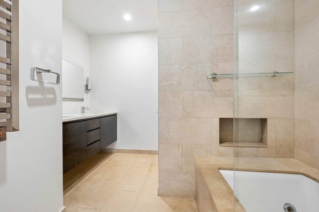 1 Main Street 5L Dumbo Brooklyn NY 11201