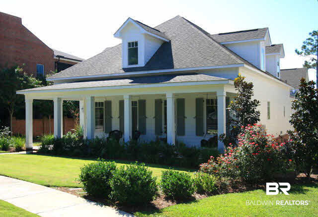 Photo 1 of Single Family Residence at 129 Savannah Sq, Fairhope, AL 36532 | MLS# 180151 |  | Sold on 2012-02-22