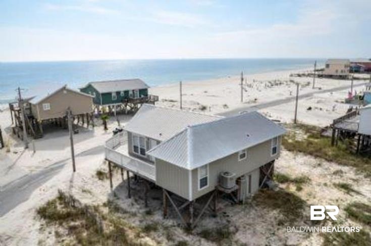 Photo 3 of Single Family Residence at 2617 Ponce De Leon Ct, Gulf Shores, AL 36542 | MLS# 275788 |  | Sold on 2019-02-01