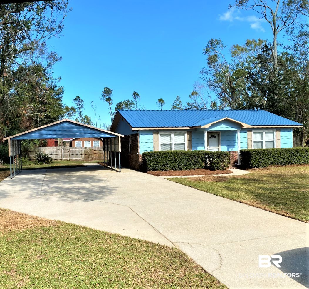 1st image of 118 W Spruce Ave, Foley, AL 36535 | MLS# 306728