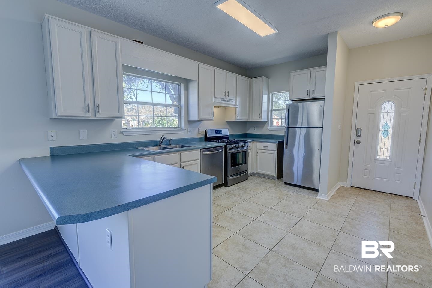 5th image of 400 S Belle Chase Ct, Fairhope, AL 36532 | MLS# 326193