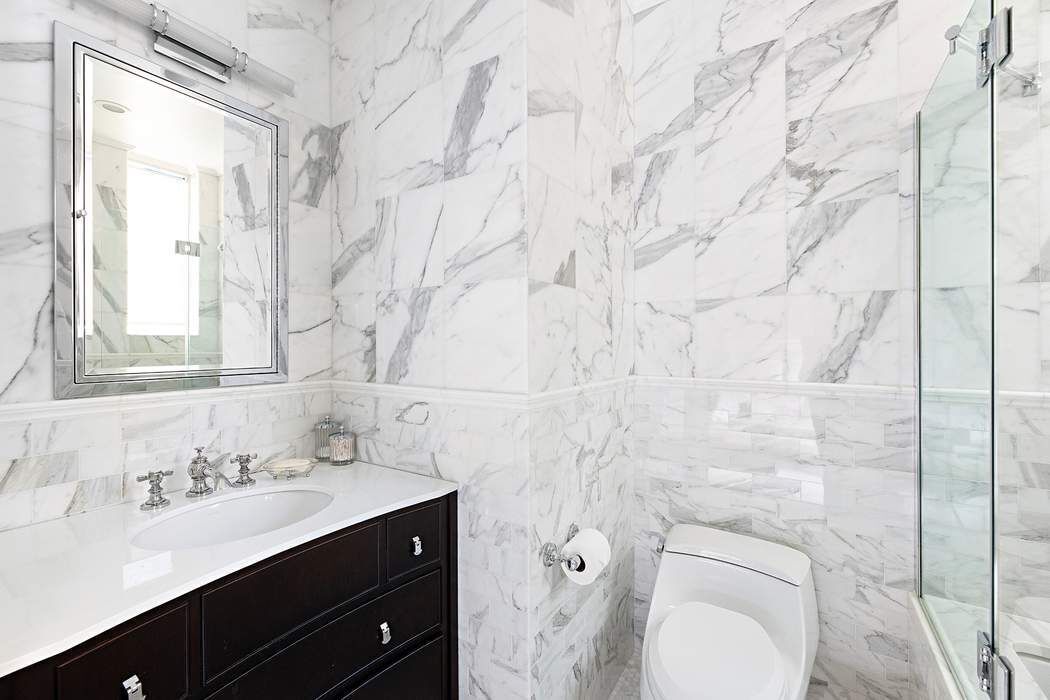 525 Park Avenue 10C Upper East Side New York NY 10065