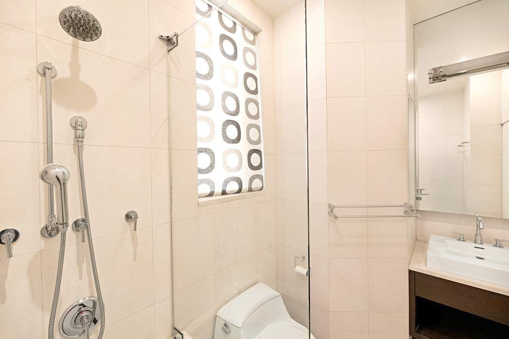 525 Park Avenue Upper East Side New York NY 10065