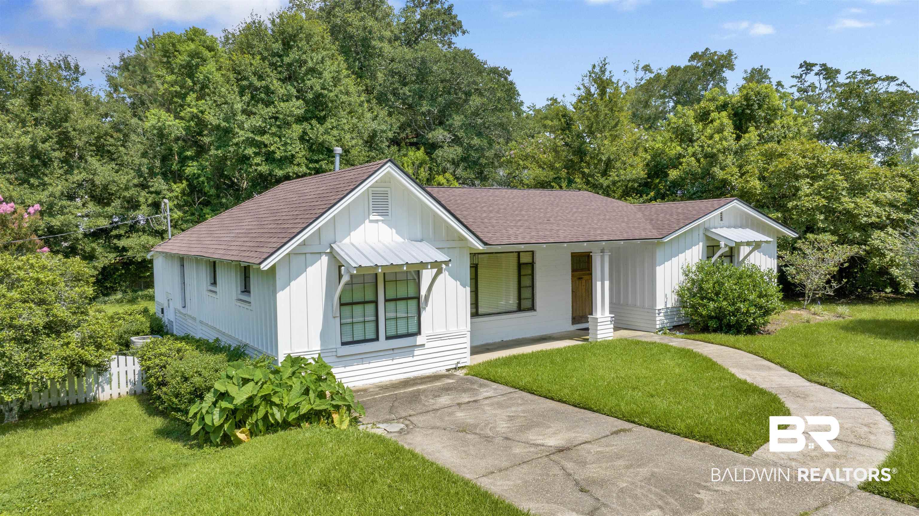 2nd image of 103 Brown St, Fairhope, AL 36532 | MLS# 349075