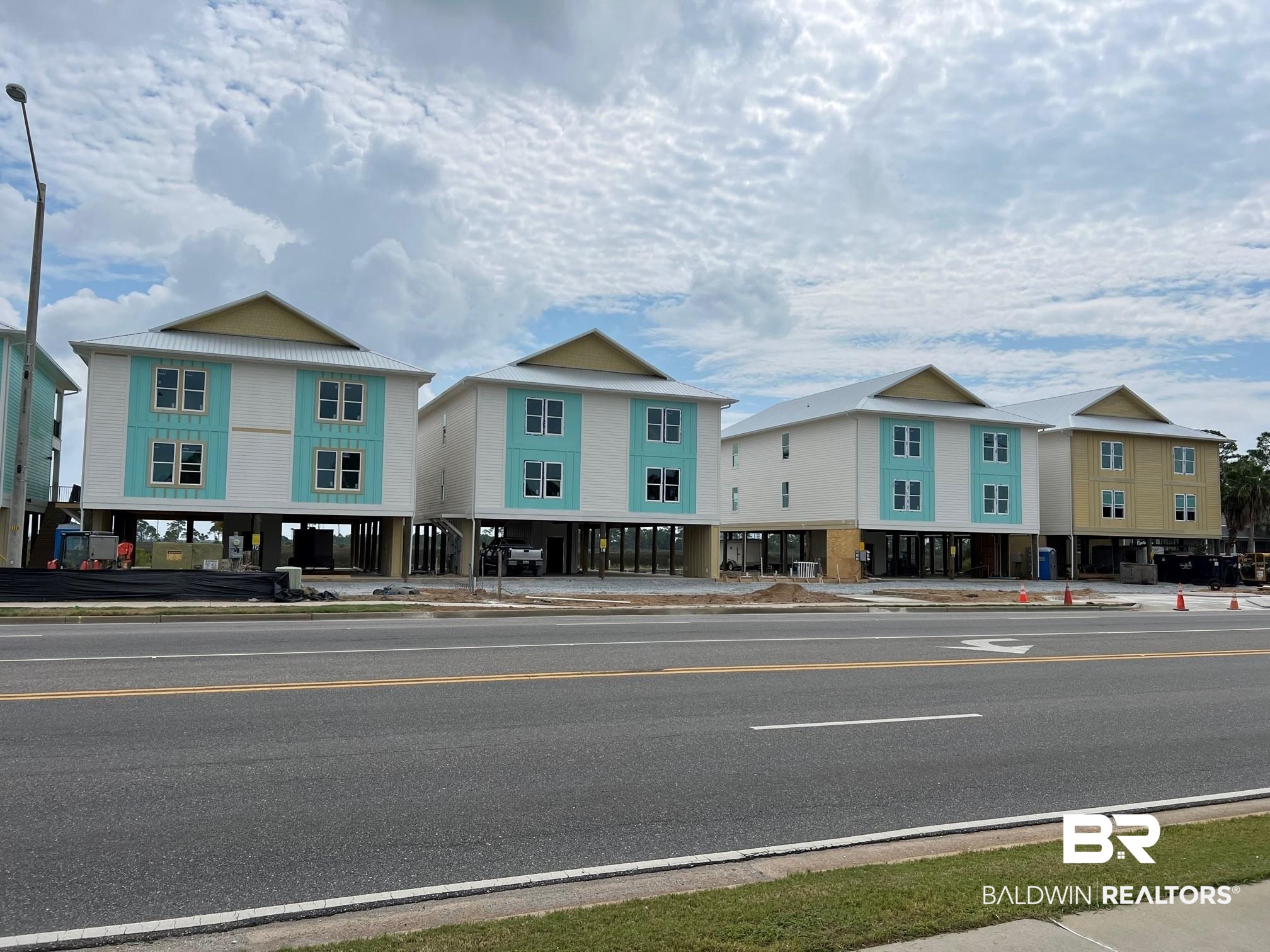 Townhouse at 840 Gulf Shrs Pkwy #2201, Gulf Shores, AL 36542 | MLS# 350100 |  | Sold on 2023-12-21