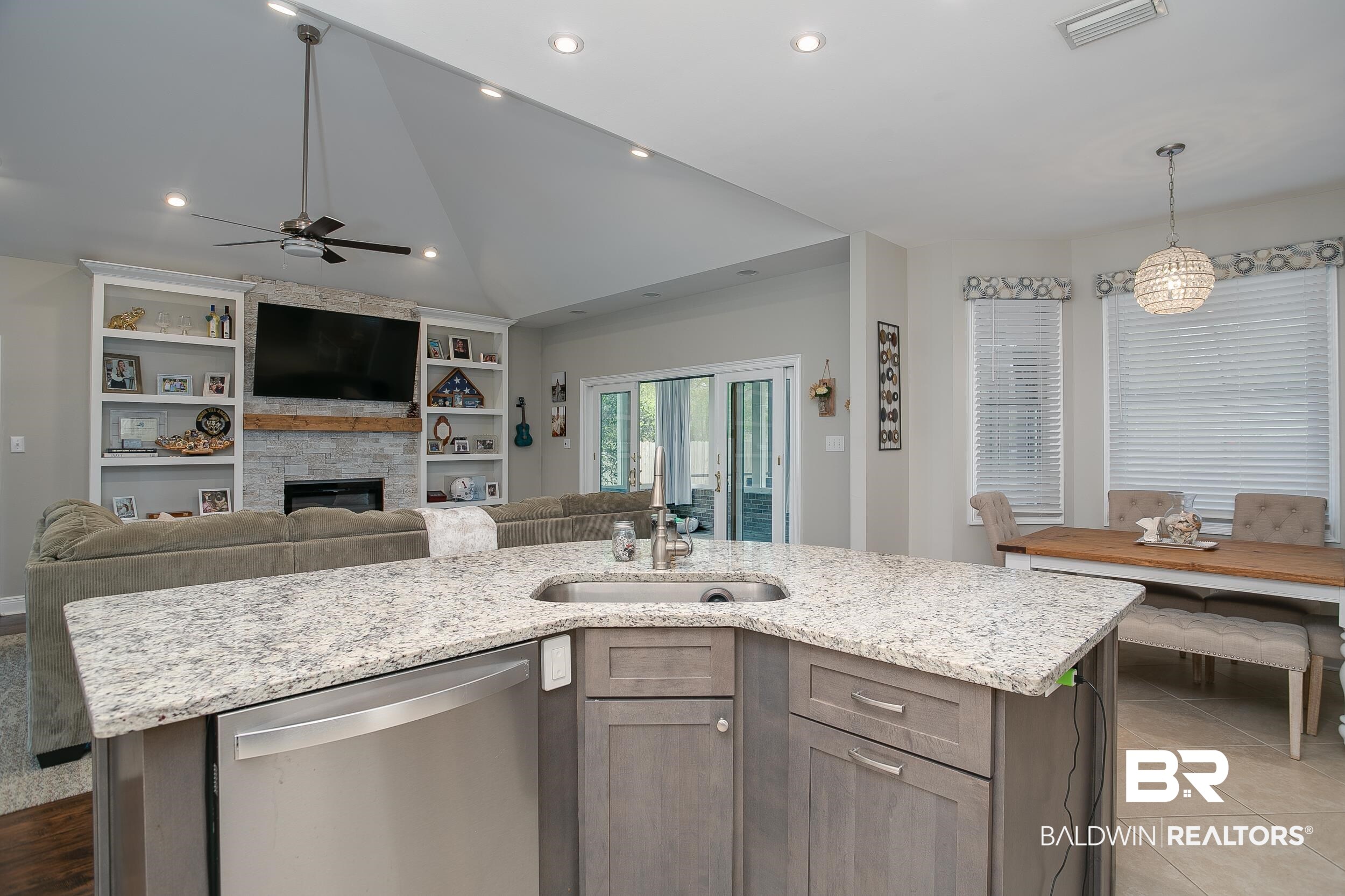 8375 Heron Drive