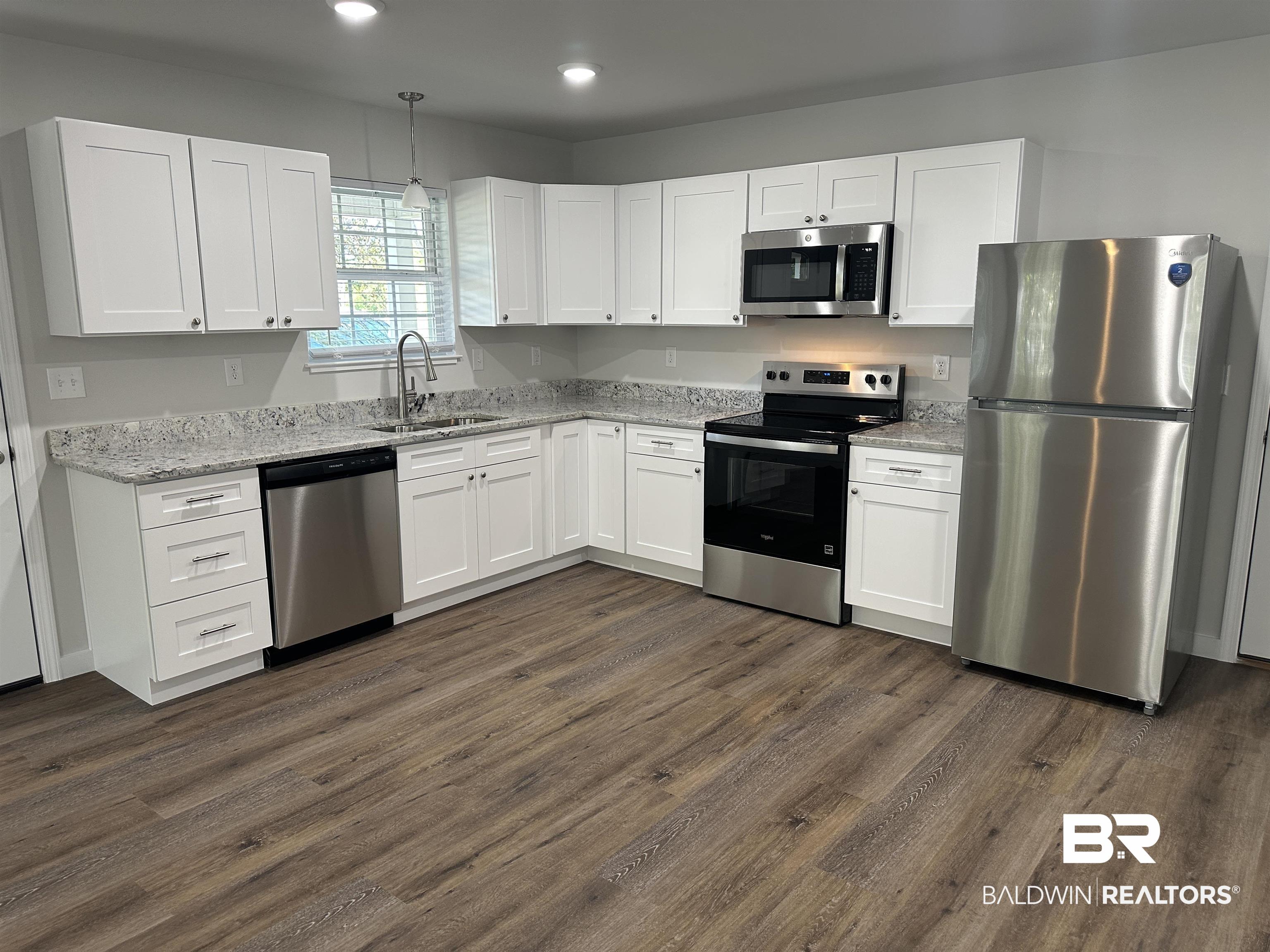 Photo 2 of Single Family Residence at 10 Middleton Ln, Atmore, AL 36502 | MLS# 377641 |  | Sold on 2025-08-05