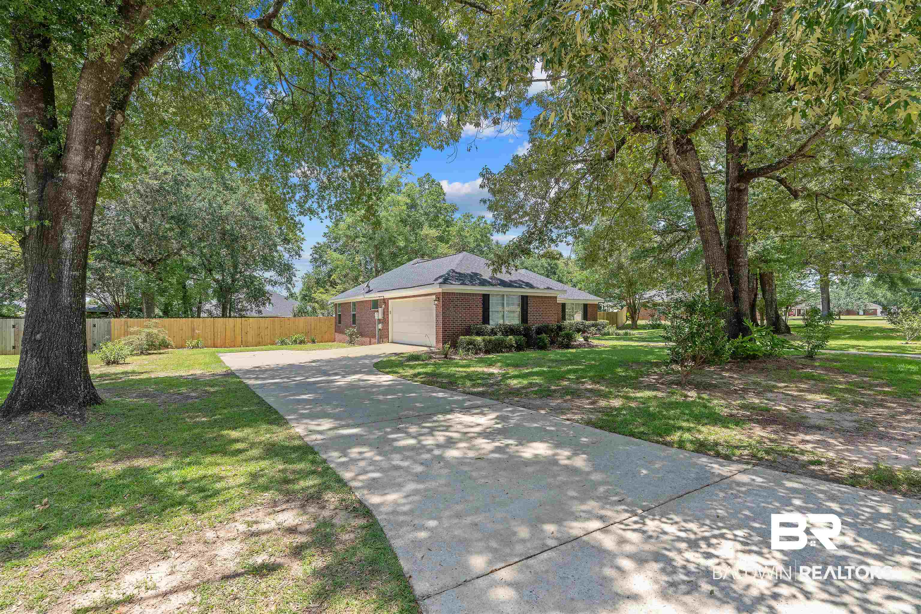 184 Robbins Boulevard