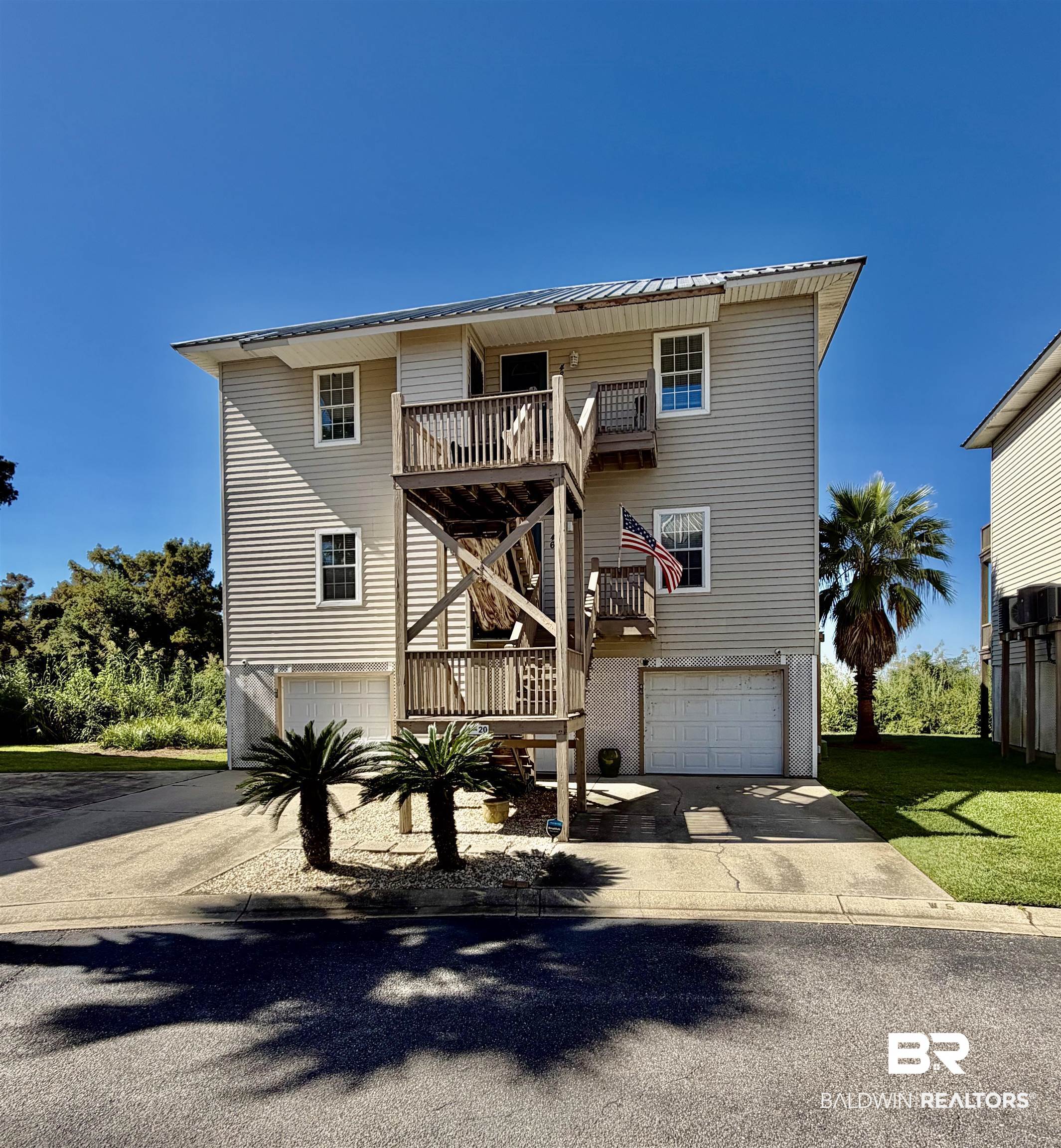4 Yacht Club Drive 46