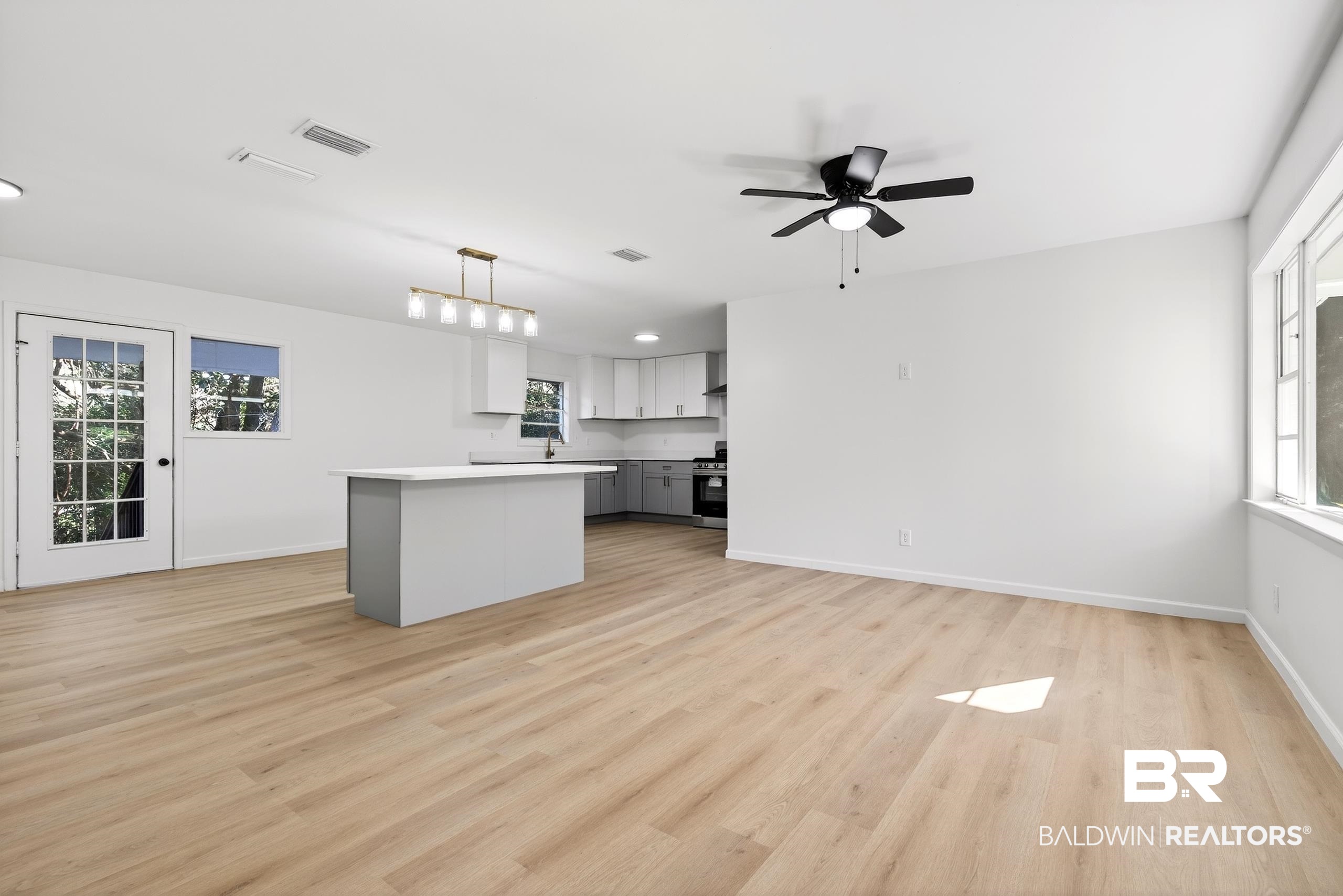 Photo 2 of Single Family Residence at 30902 Stanton Rd, Spanish Fort, AL 36527 | MLS# 389613 |  | Sold on 2026-01-30