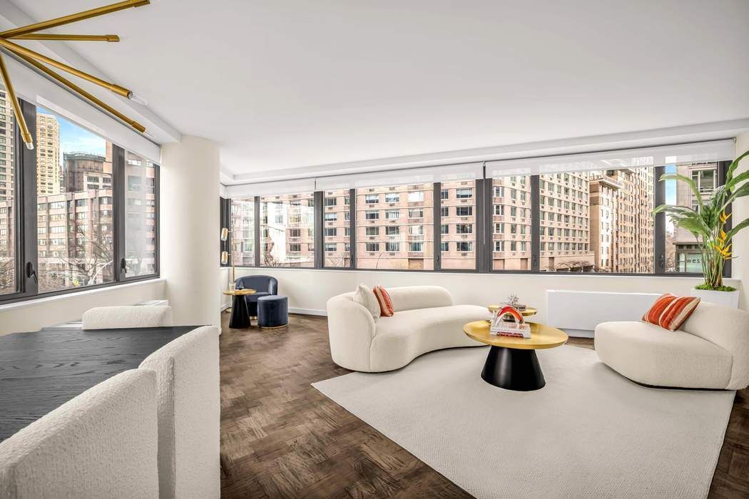 62 West 62nd Street 4D Lincoln Square New York NY 10023