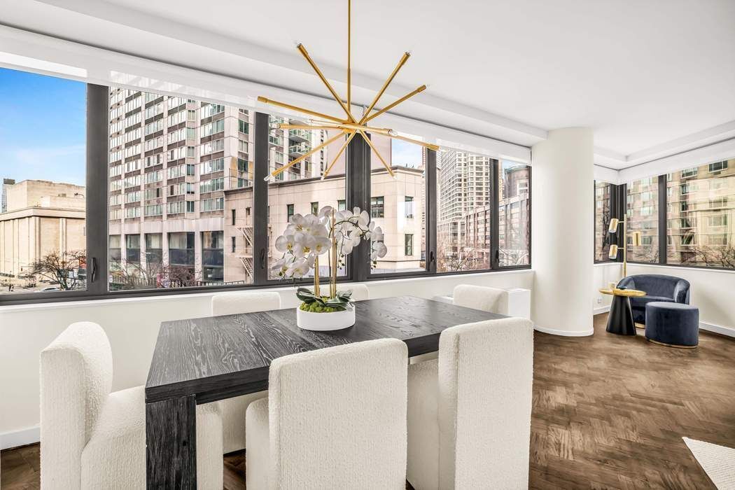 62 West 62nd Street 4D Lincoln Square New York NY 10023