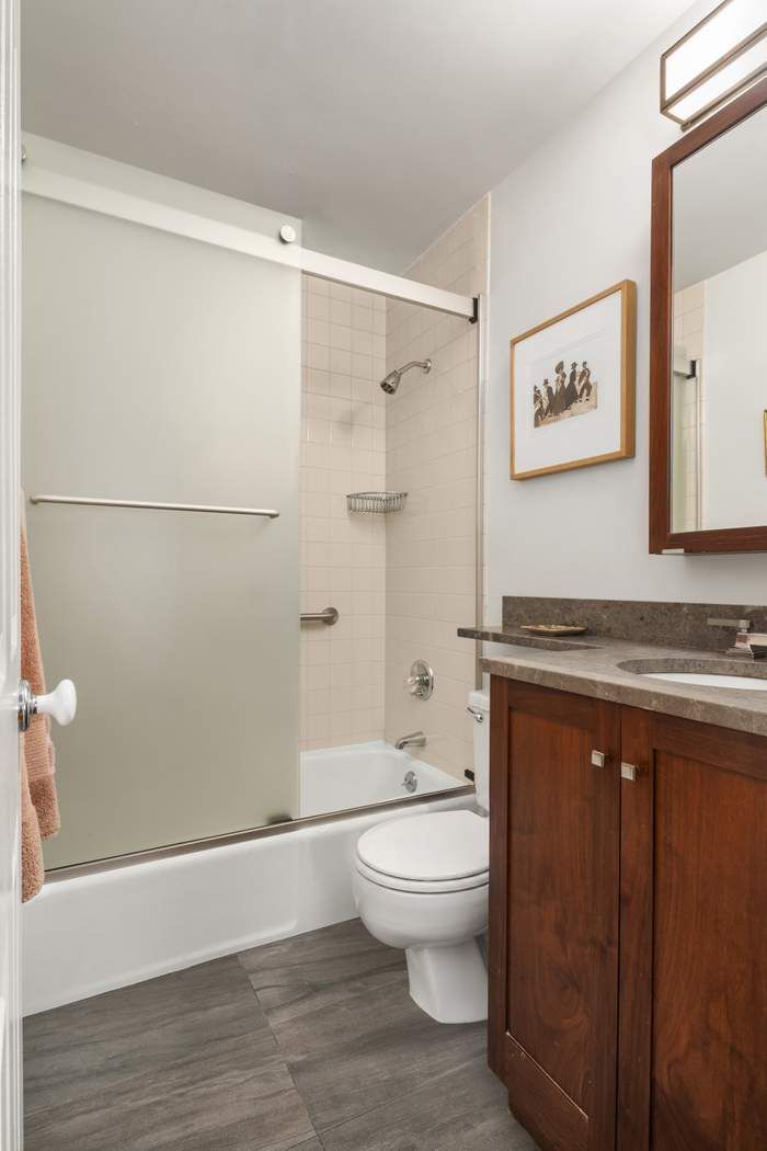 434 West 23rd Street C Chelsea New York NY 10011