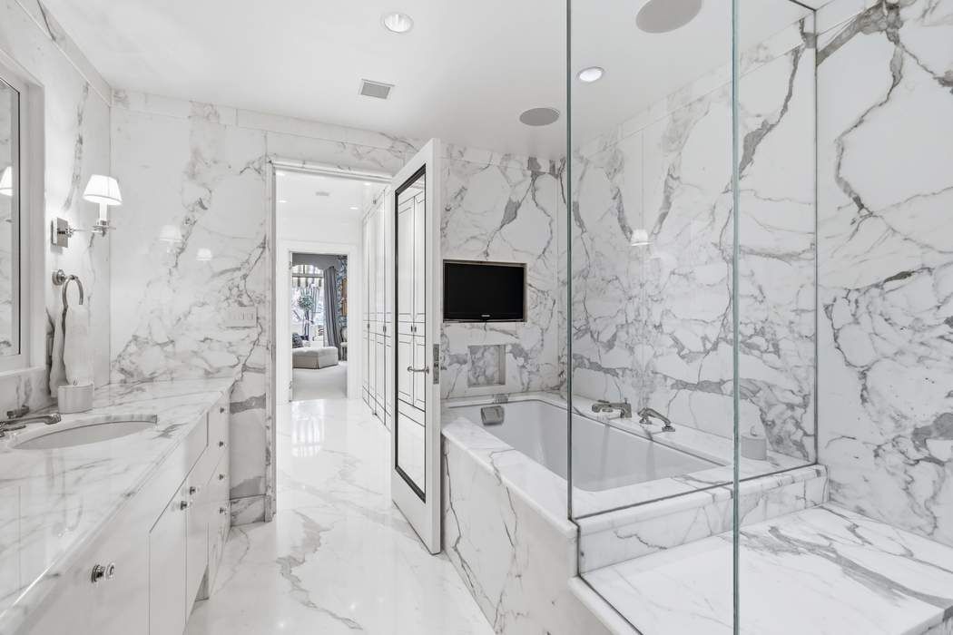 126 East 74th Street Upper East Side New York NY 10021