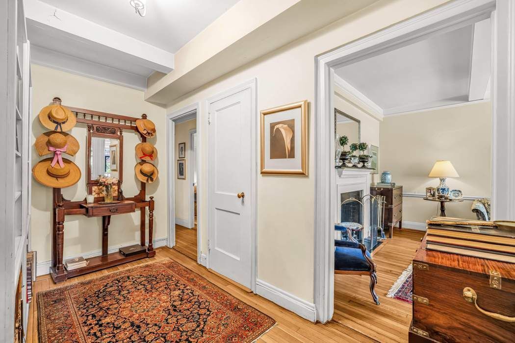 325 East 72nd Street 4D Upper East Side New York NY 10021