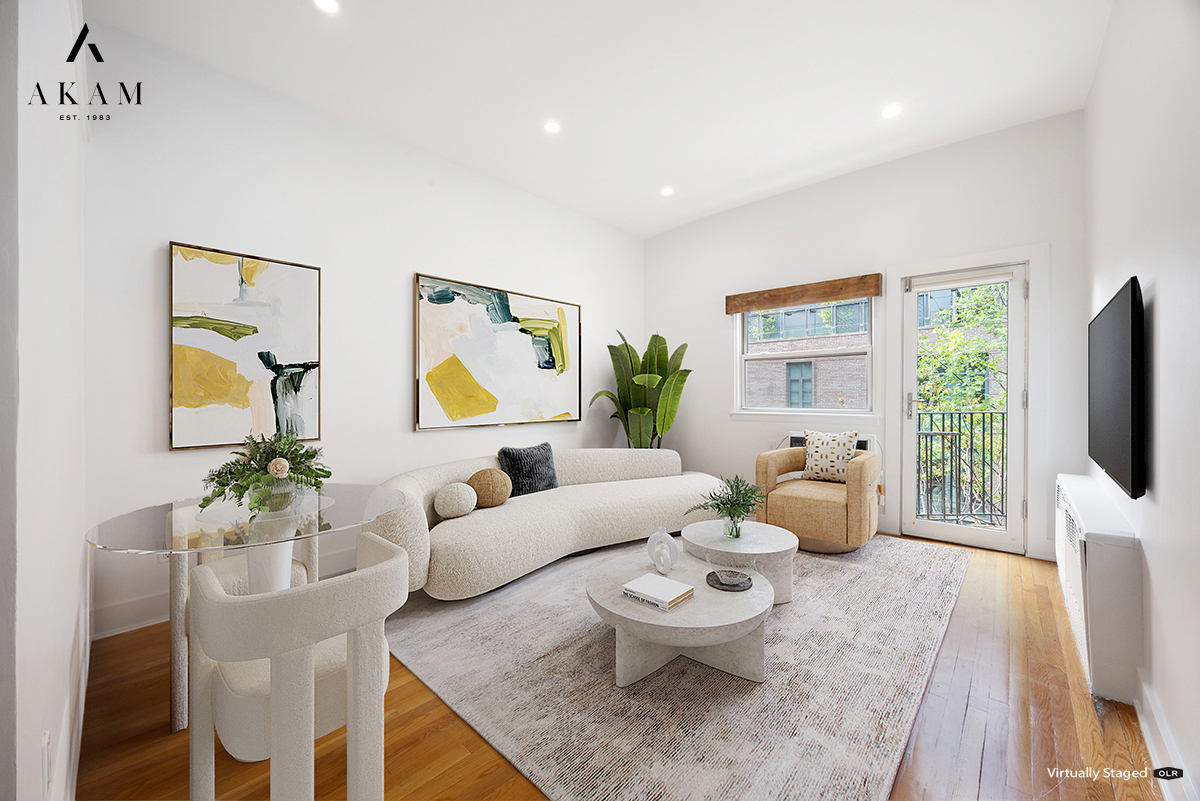 211 Thompson Street 4C Greenwich Village New York NY 10012