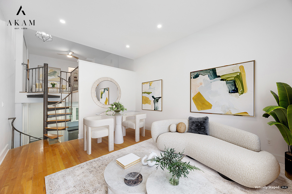 211 Thompson Street 4C Greenwich Village New York NY 10012