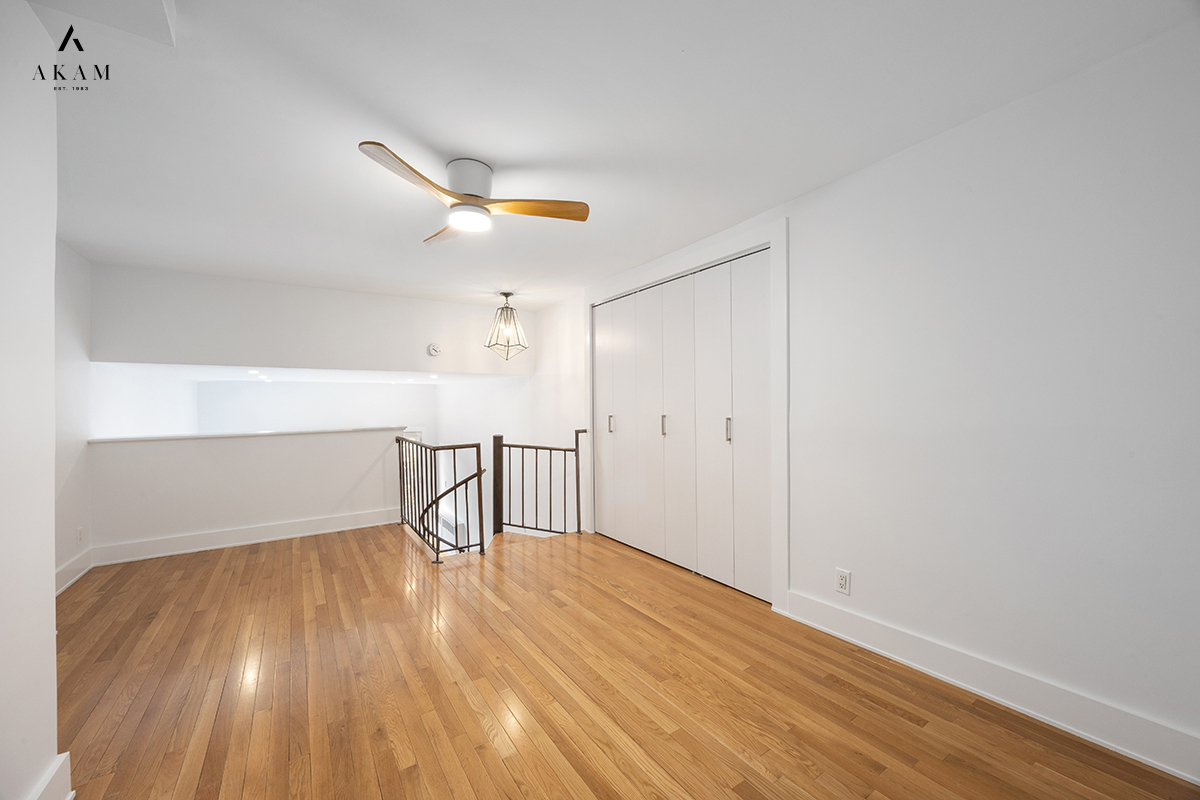 211 Thompson Street 4C Greenwich Village New York NY 10012