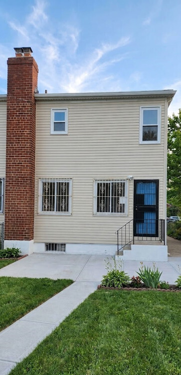 1341 East 89th Street Canarsie Brooklyn NY 11236