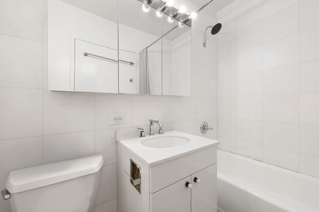 99 John Street 2402 Seaport District New York NY 10038