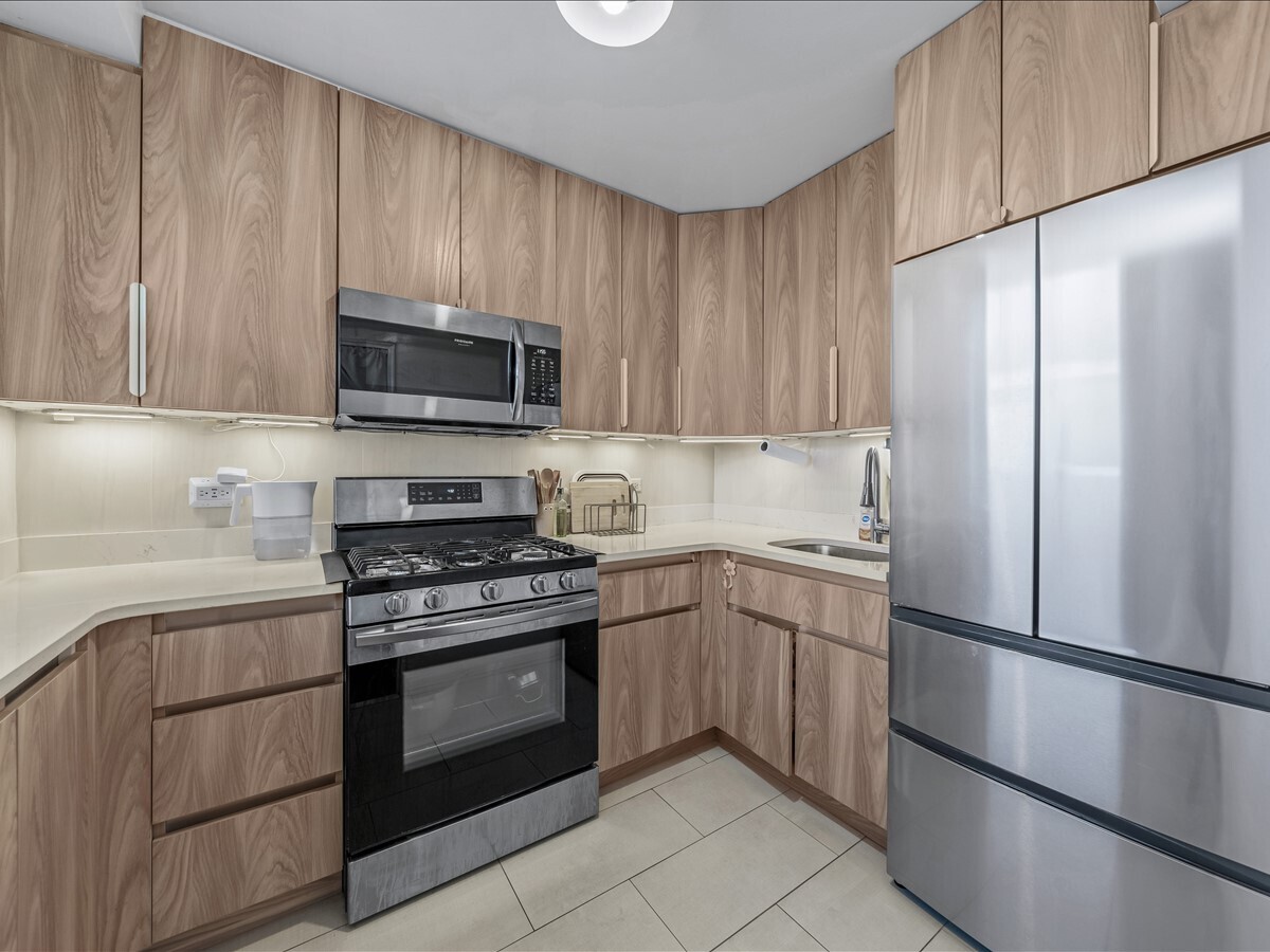 98-20 62nd Drive 15G Forest Hills Queens NY 11374