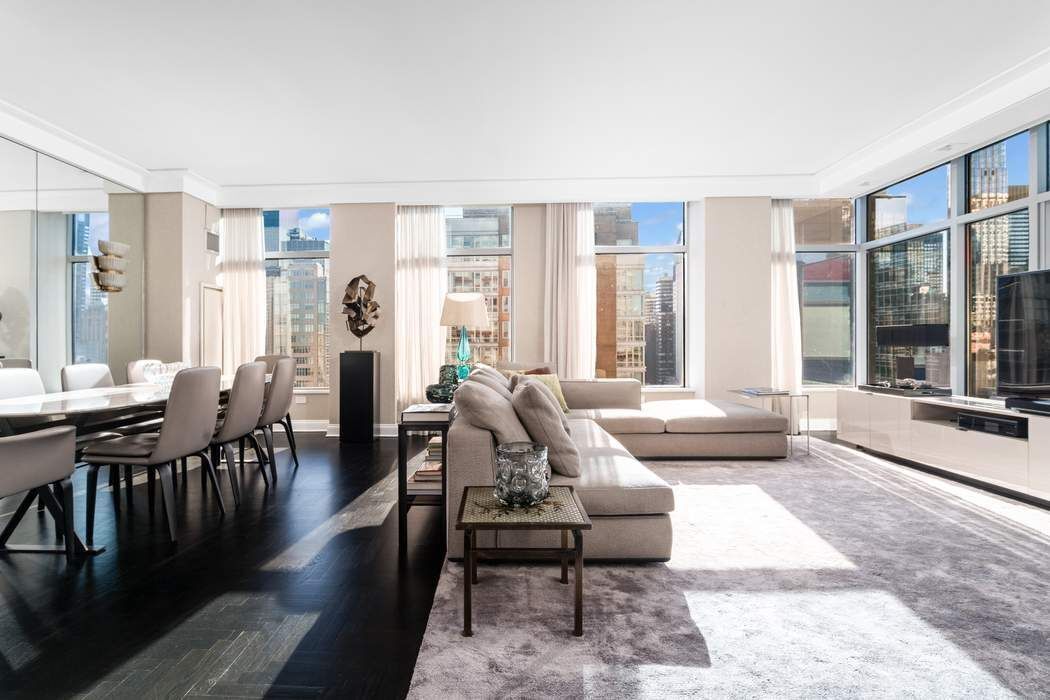 250 East 54th Street Turtle Bay New York NY 10022