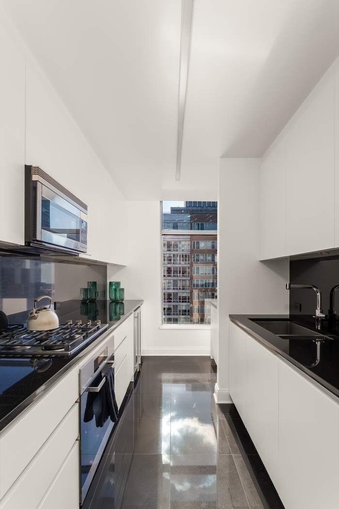 250 East 54th Street Turtle Bay New York NY 10022