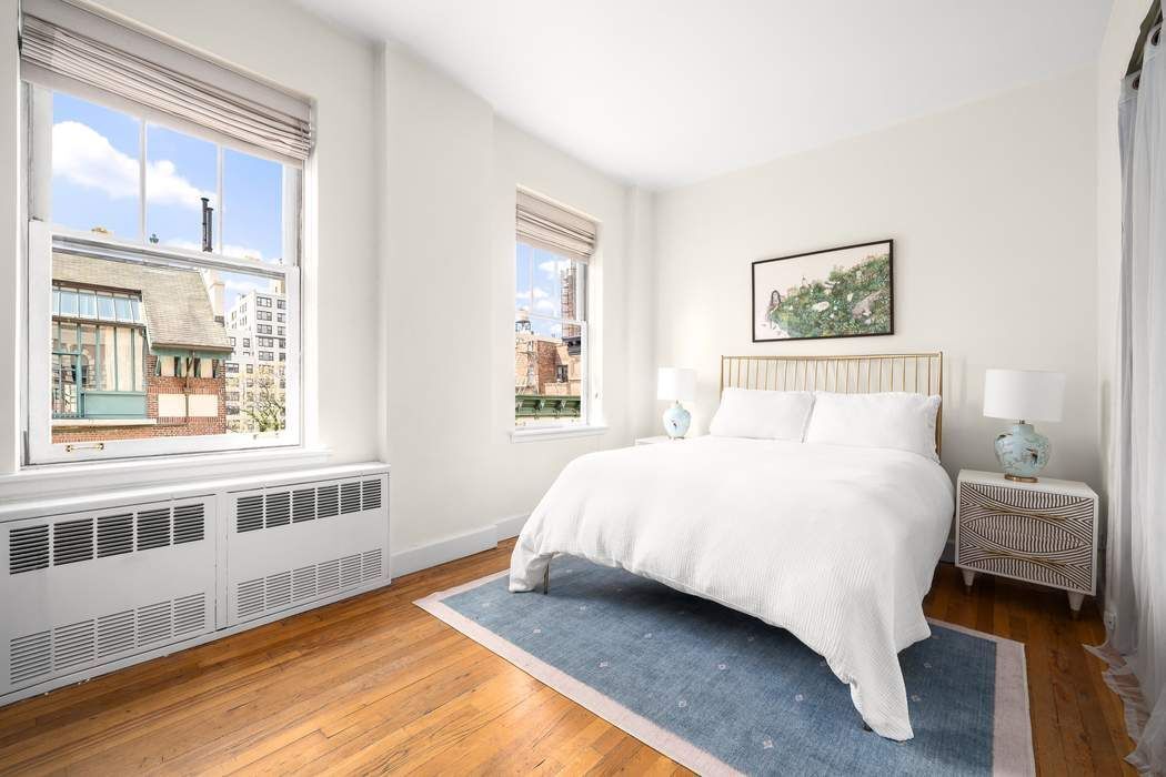 26 Gramercy Park South 6G Gramercy Park New York NY 10003