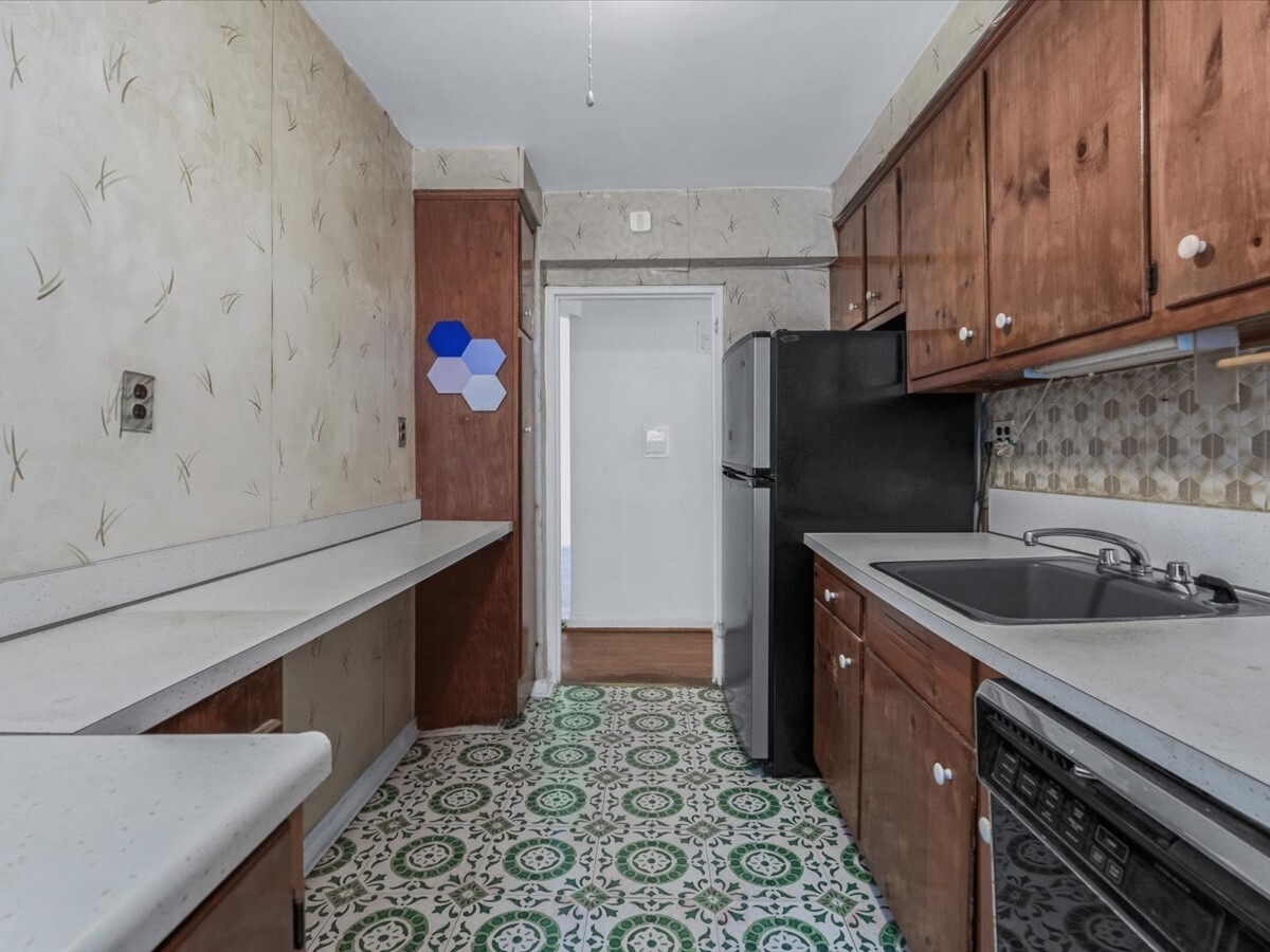 26-25 Union Street 6A Flushing Queens NY 11354