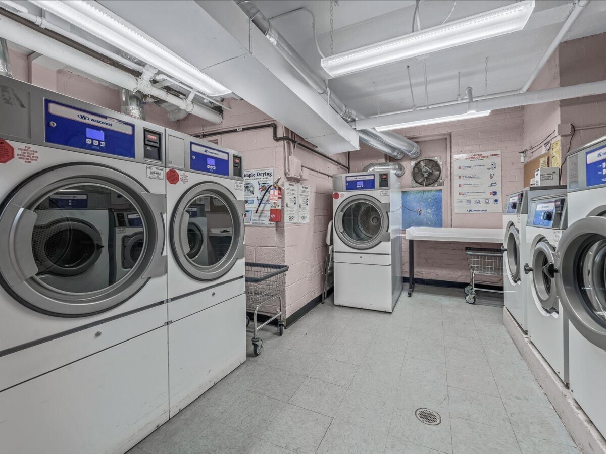 26-25 Union Street 6A Flushing Queens NY 11354
