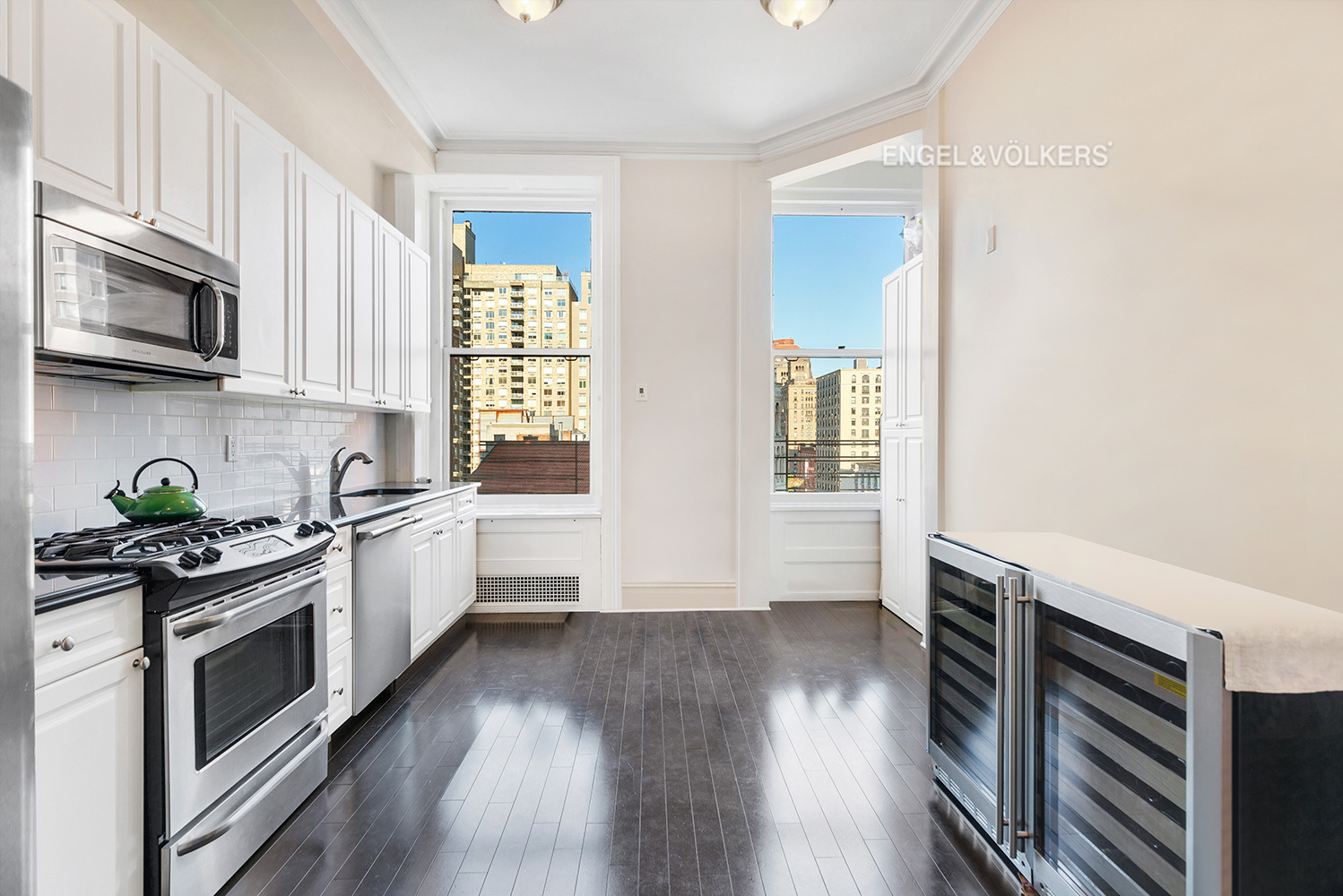 390 West End Avenue 6LN Upper West Side New York NY 10024