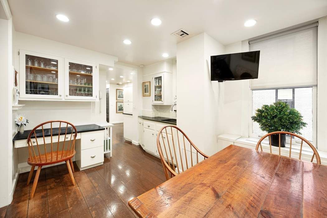 45 East 62nd Street 4A Upper East Side New York NY 10065
