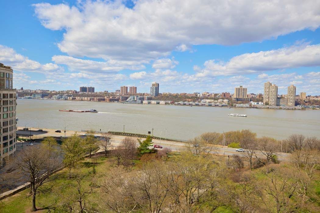 5 Riverside Drive Upper West Side New York NY 10023