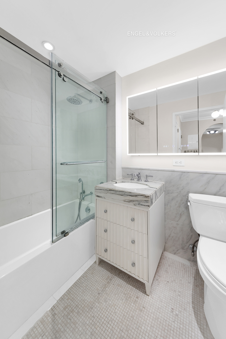 389 East 89th Street Upper East Side New York NY 10128