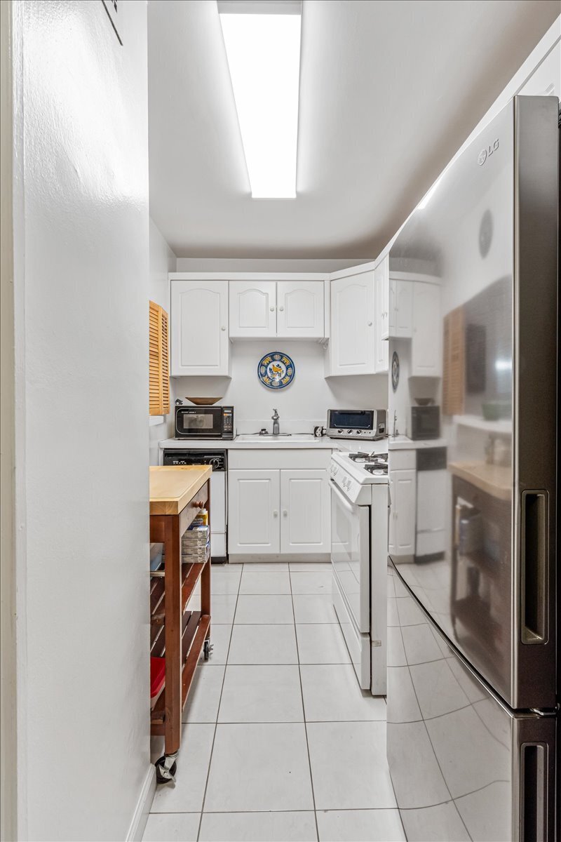 111-20 73rd Avenue 3c Forest Hills Queens NY 11375