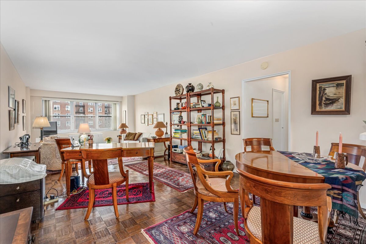 111-20 73rd Avenue 3c Forest Hills Queens NY 11375