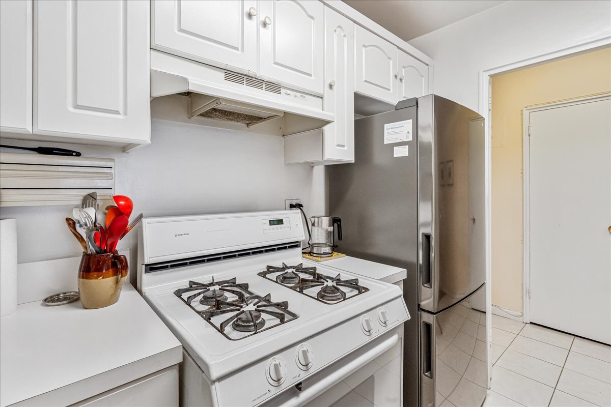 111-20 73rd Avenue 3c Forest Hills Queens NY 11375