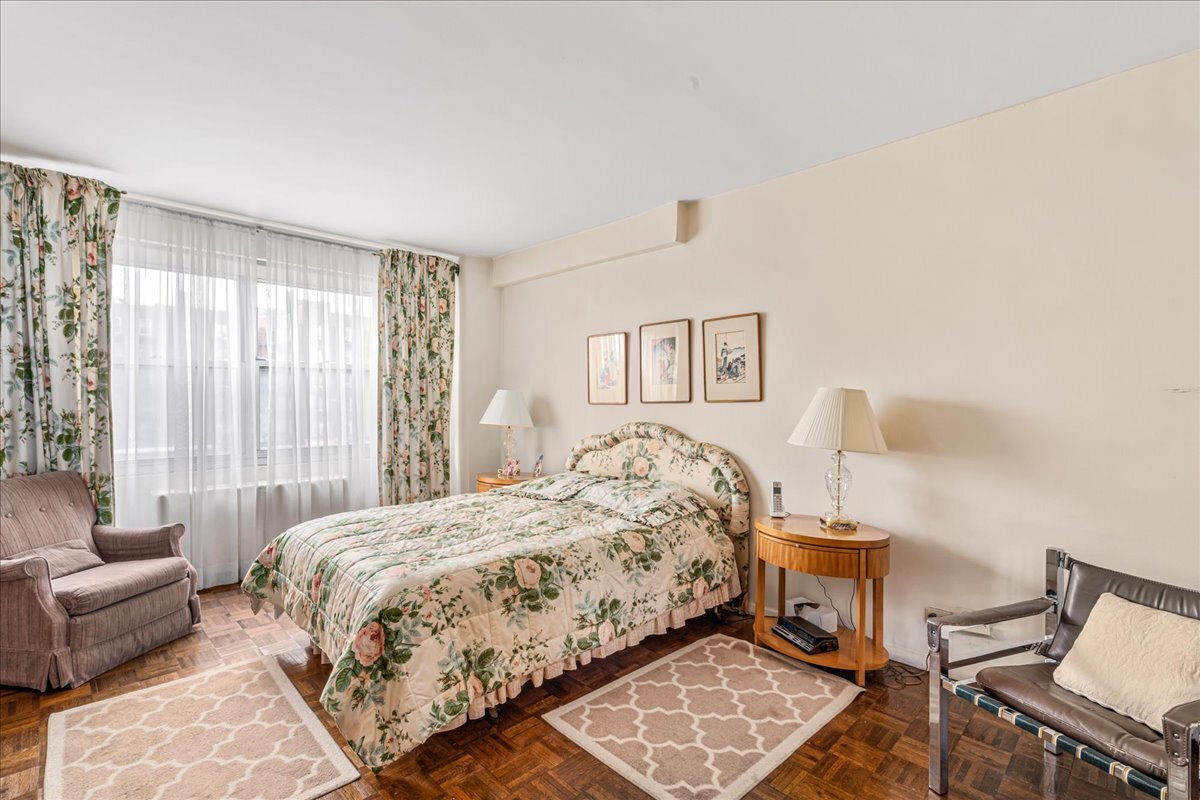 111-20 73rd Avenue 3c Forest Hills Queens NY 11375