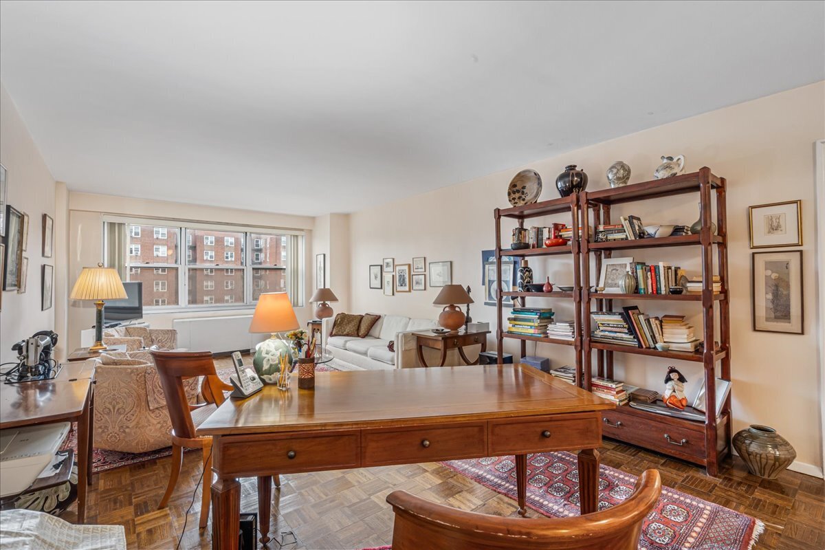 111-20 73rd Avenue 3c Forest Hills Queens NY 11375