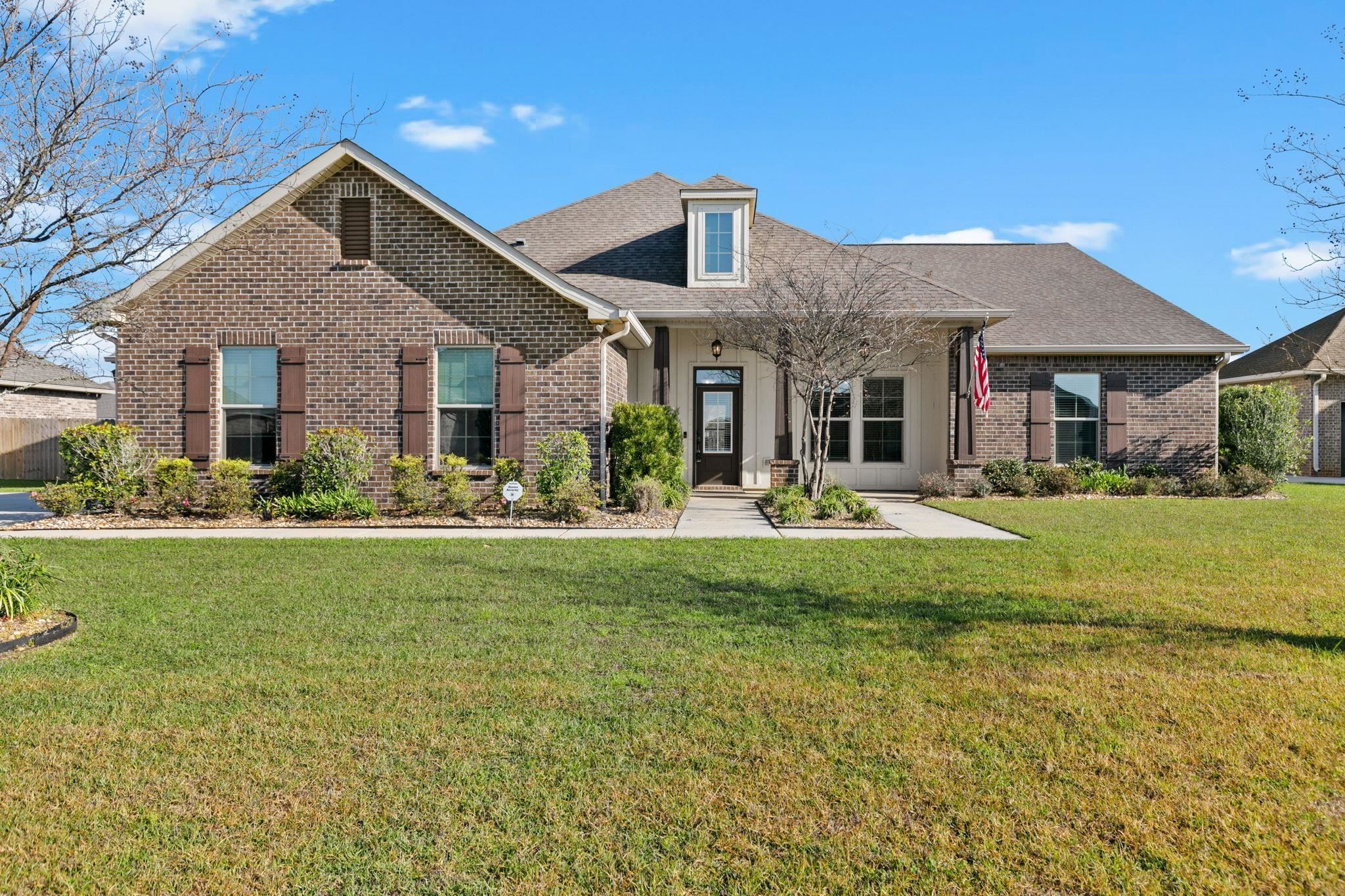 Large Homes for Sale in Daphne