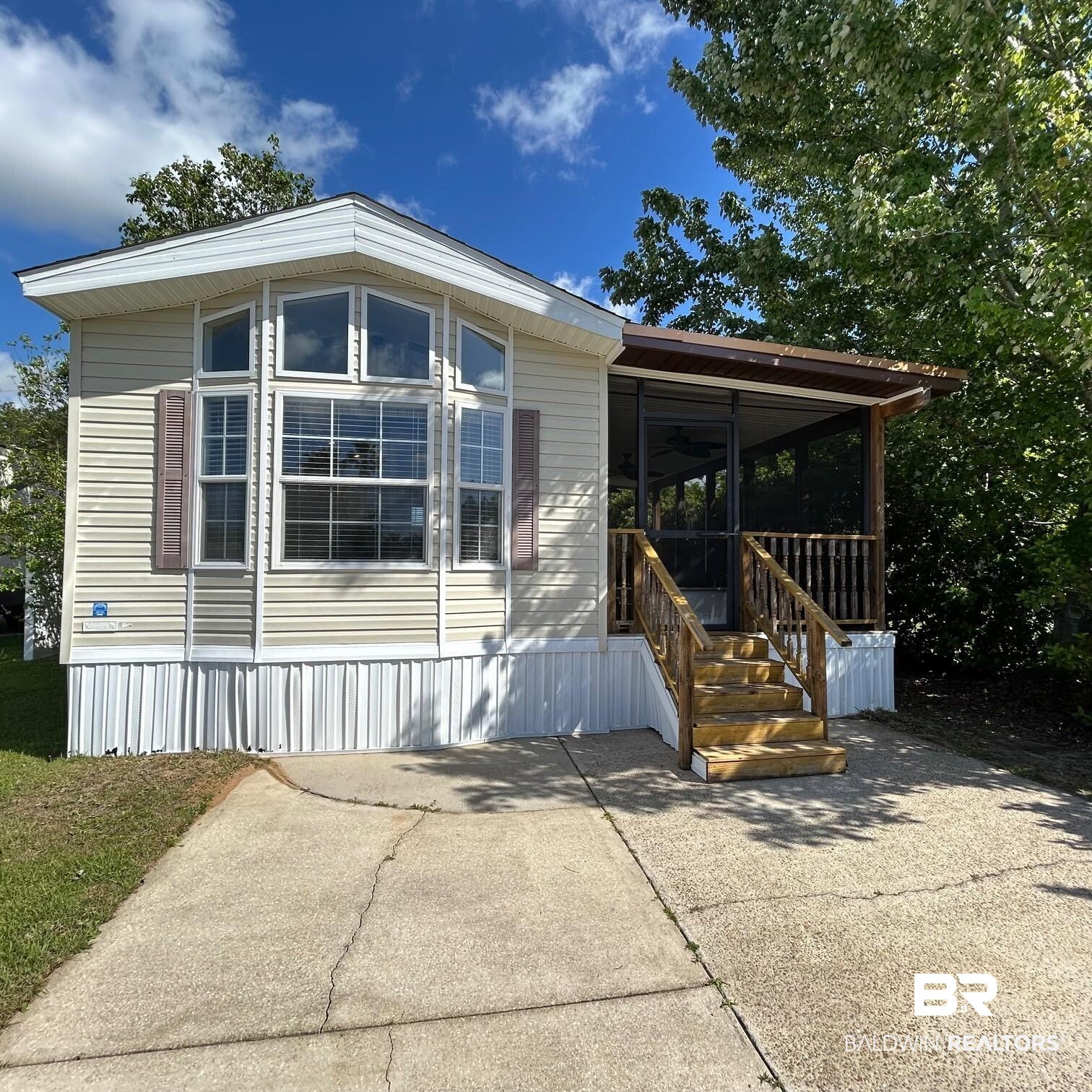 395240 | Photo 17