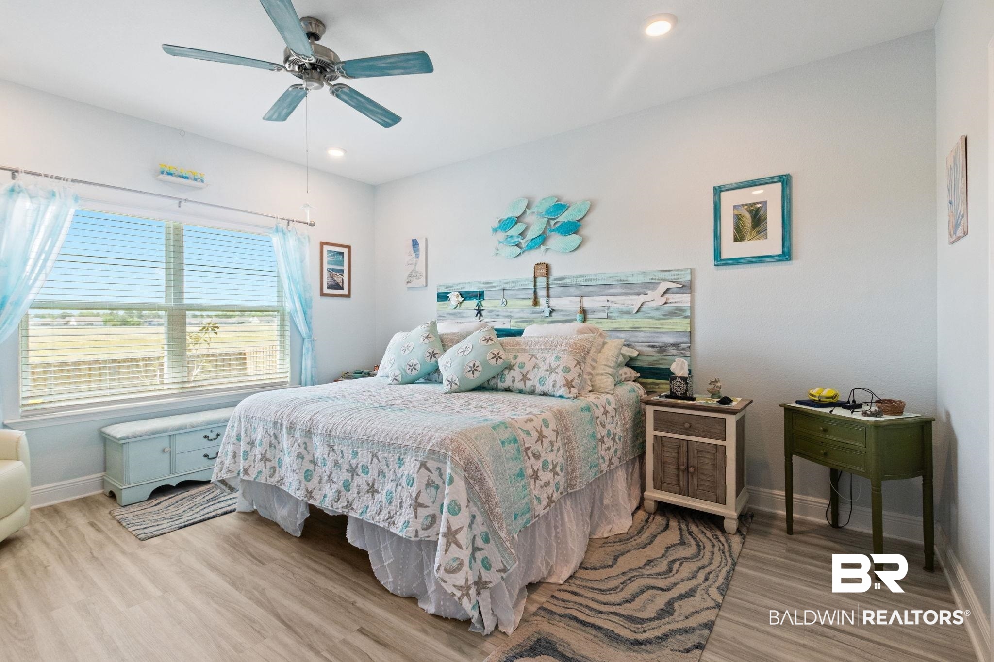 395065 | Photo 23