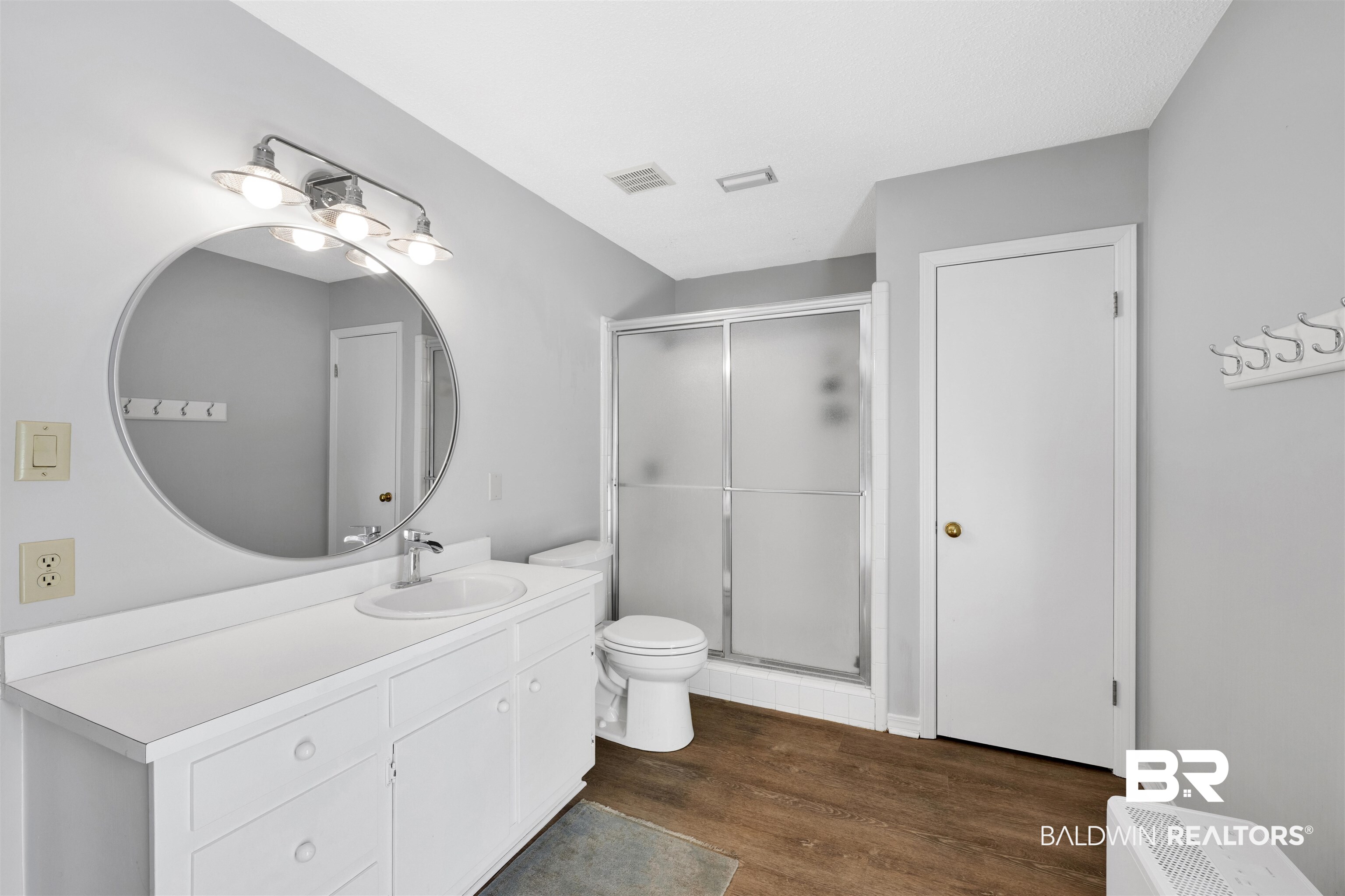 395243 | Photo 53