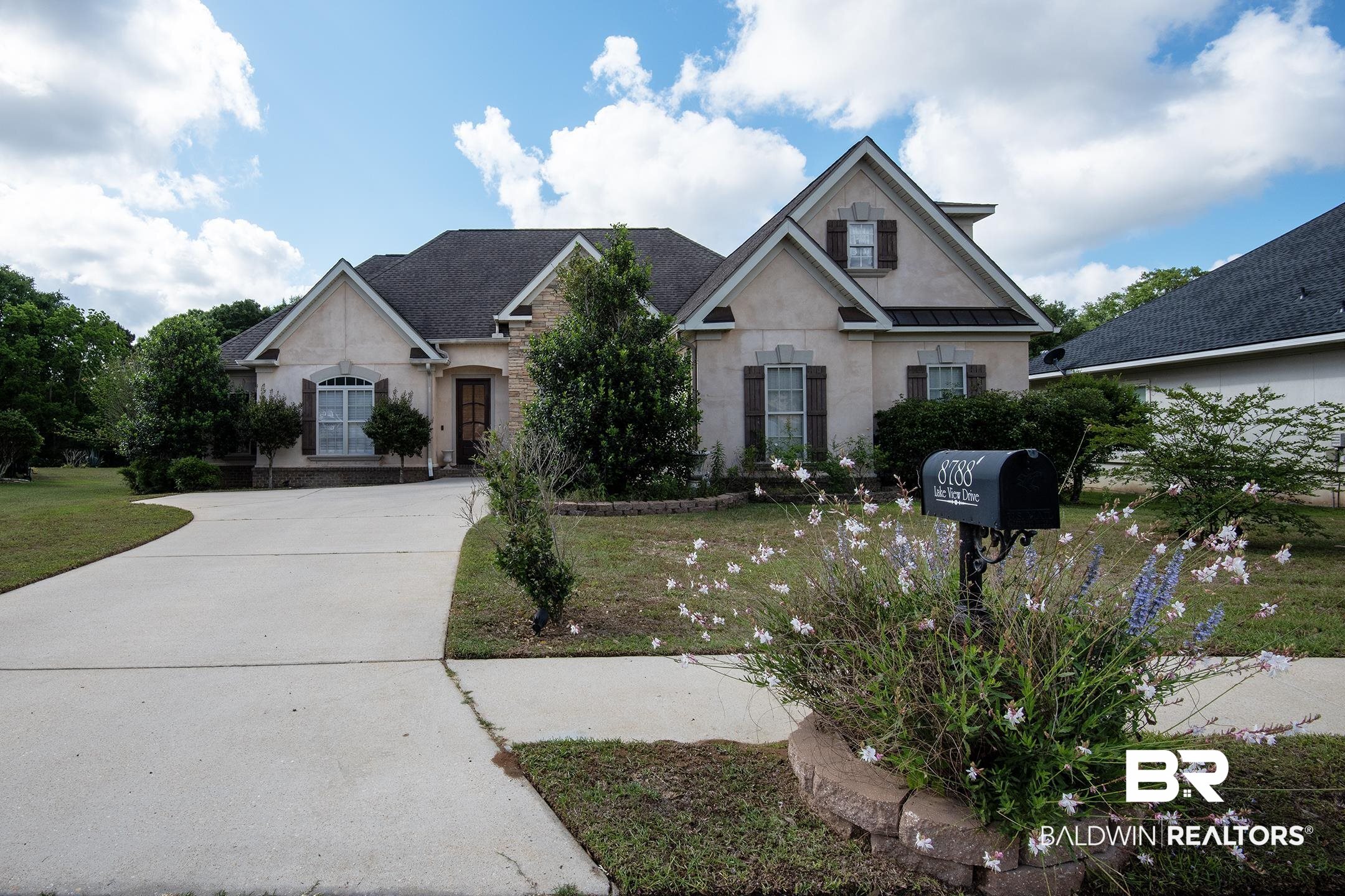 Fairhope Home from $500,000-$600,000