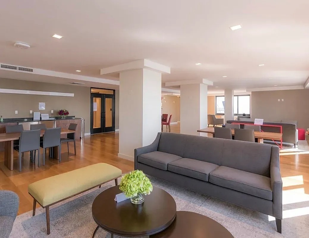 200 Rector Place 7D Battery Park City New York NY 10280