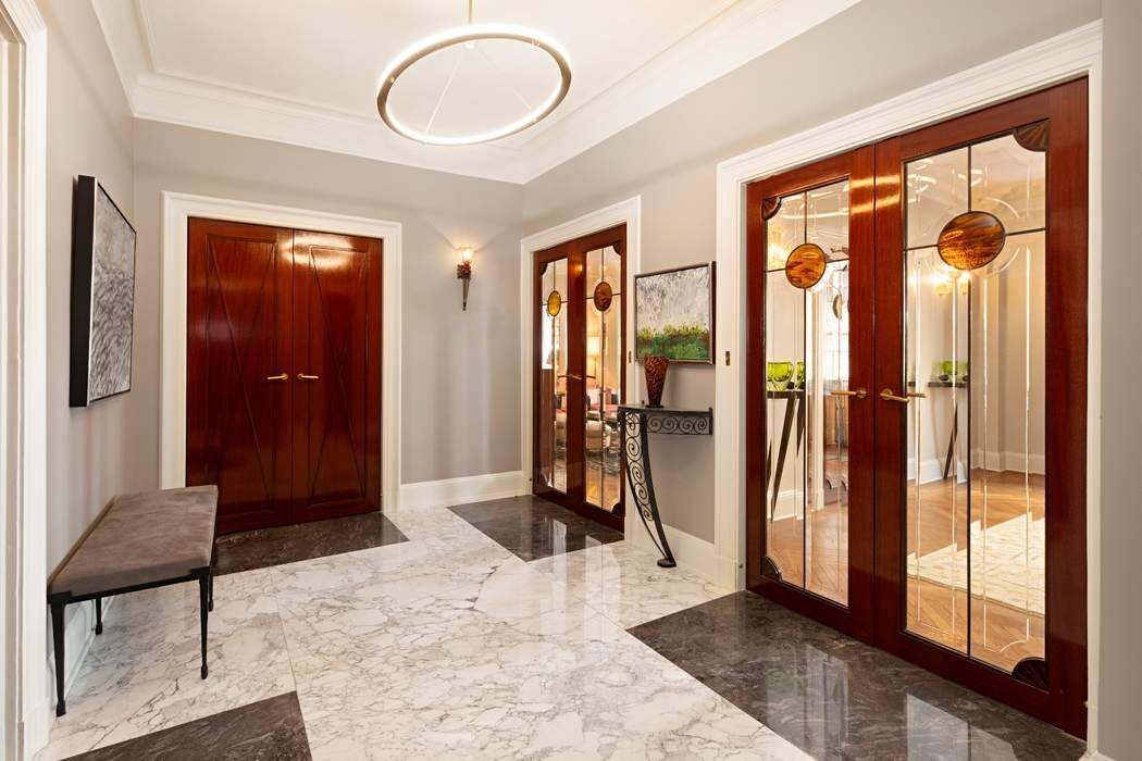 950 Park Avenue 2A Upper East Side New York NY 10028